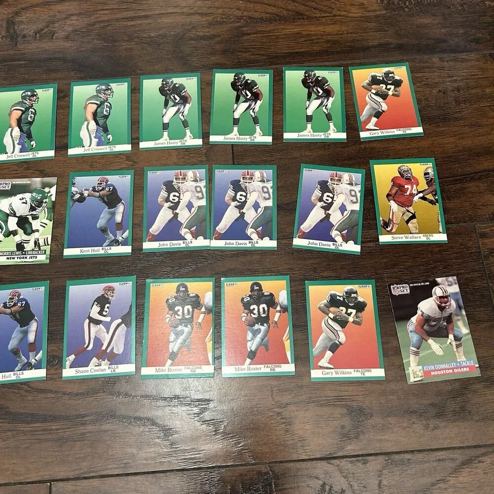 1991 Football Cards Random Teams & Players Lot of 26 Cards